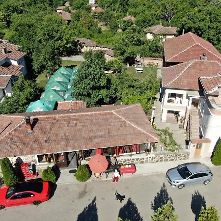 Hotel Slanchevata Kashta Kruszuna Zewnętrze zdjęcie