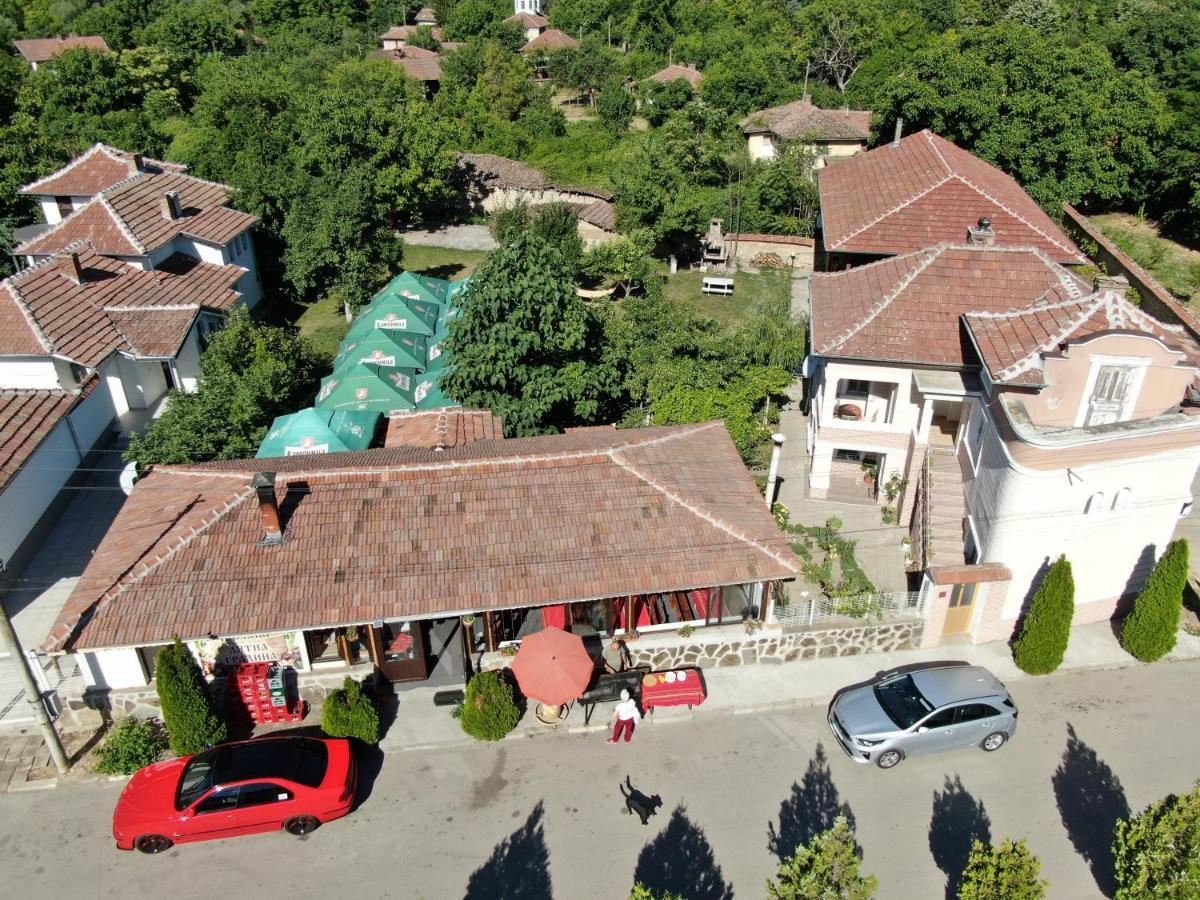 Hotel Slanchevata Kashta Kruszuna Zewnętrze zdjęcie