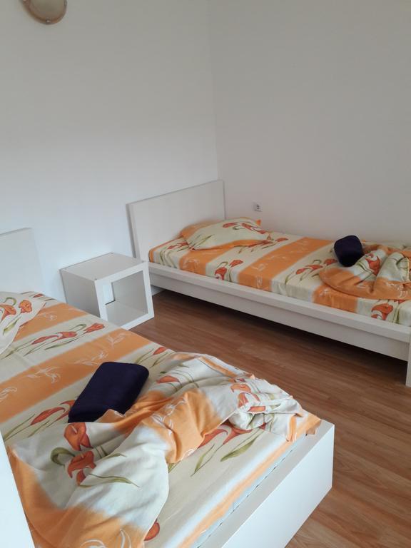 Hotel Slanchevata Kashta Kruszuna Zewnętrze zdjęcie