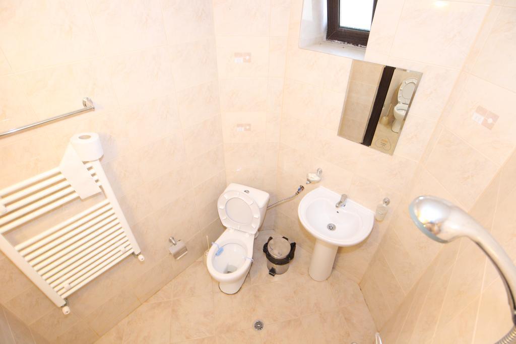 Hotel Slanchevata Kashta Kruszuna Zewnętrze zdjęcie