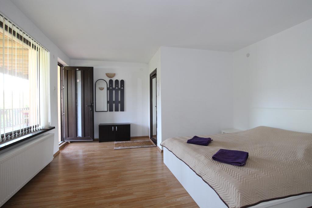 Hotel Slanchevata Kashta Kruszuna Zewnętrze zdjęcie