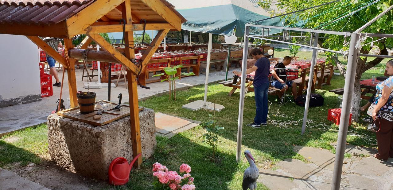 Hotel Slanchevata Kashta Kruszuna Zewnętrze zdjęcie